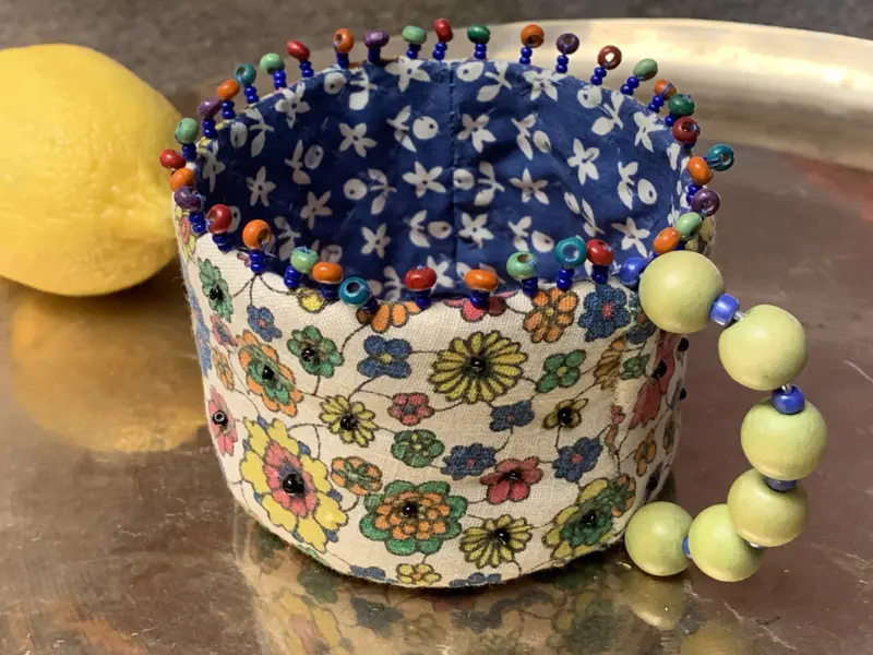 Mugs (2018)