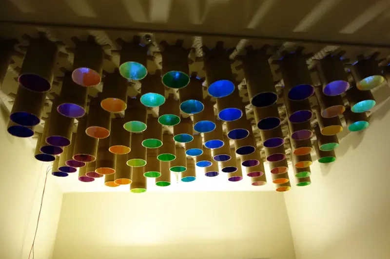 Tubes (2012)